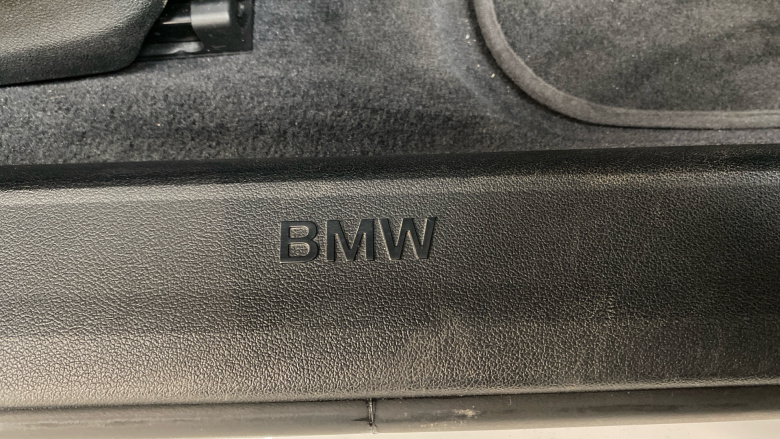 BMW 1 Series 116d SE 5dr [Live Cockpit Professional] Diesel Hatchback